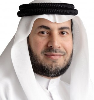 النائب علي احمد يوزع الجوائز على الفائزين في مسابقة المساجد