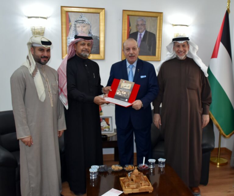 السفير الفلسطيني يستعرض لوفد «المنبر الإسلامي» مستجدات الأحداث في فلسطين.. «العمادي»: مواقف الشعب البحريني ثابتة تجاه نصرة القضية الفلسطينية ورفض التطبيع بكافة أشكاله وصوره